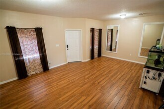 2930 SE 15th Terrace in Homestead, FL - Building Photo - Building Photo