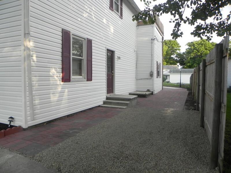 803 E Water St in Prospect, OH - Building Photo