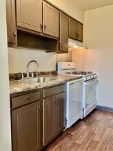 2910 Gardentown Dr SW, Unit 9 in Wyoming, MI - Building Photo - Building Photo