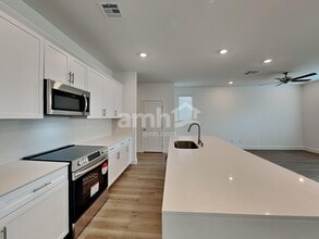 11082 Sanaco Ct in Las Vegas, NV - Building Photo - Building Photo
