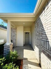 504 Emerald Thicket Ln in Huffman, TX - Building Photo - Building Photo