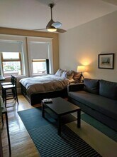 8 Garrison St, Unit 705 in Boston, MA - Foto de edificio - Building Photo