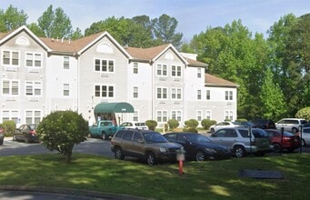 2139 Broadmoor Ave in Chesapeake, VA - Building Photo - Building Photo