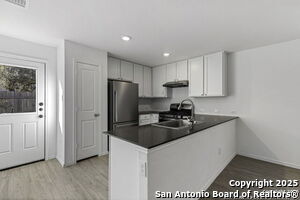 9907 Jenny Grist in San Antonio, TX - Building Photo - Building Photo