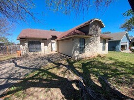 1002 Great Britain Blvd in Austin, TX - Building Photo