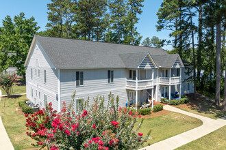 The Reserve at Christopher Street in Rainbow City, AL - Building Photo - Building Photo