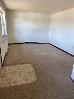 101 N Main St, Unit 02 in Grant City, MO - Building Photo