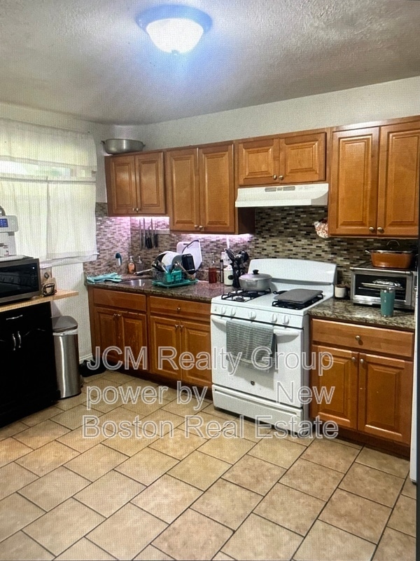 property at 502 Beach St