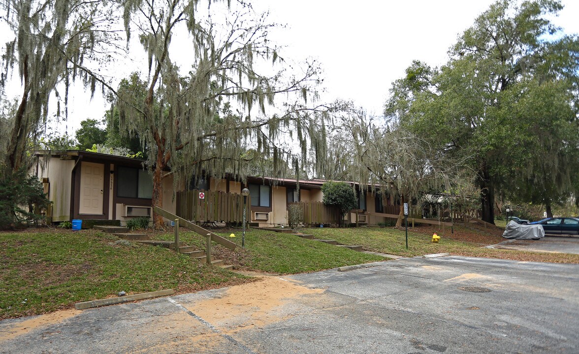 Hillside Trace in Dade City, FL - Building Photo