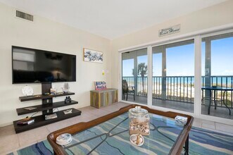 333 The Esplanade N, Unit 205 - Venice Beach Condo in Venice, FL - Building Photo - Building Photo