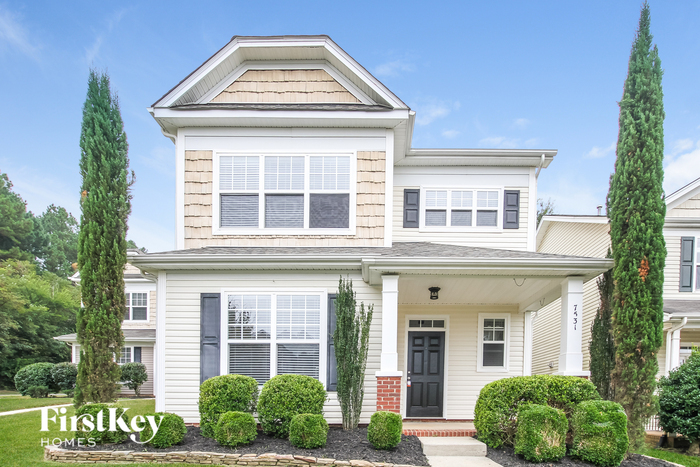 7531 Coastal Way in Huntersville, NC - Building Photo