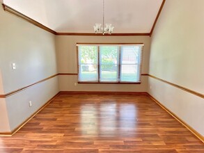 876 Wood Cade Cove in Memphis, TN - Foto de edificio - Building Photo