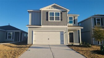 3891 Trail de Paris in New Braunfels, TX - Building Photo