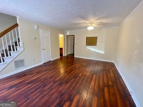 108 Berlin Ct in Athens, GA - Building Photo - Building Photo