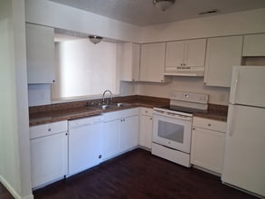 1062 Mace Rd in Osage Beach, MO - Building Photo - Building Photo