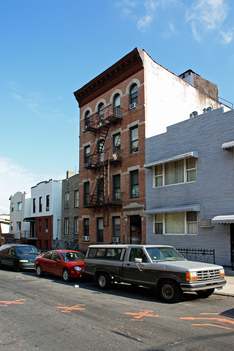 195 23rd St in Brooklyn, NY - Building Photo