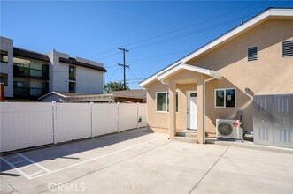 629 W California Ave in Glendale, CA - Building Photo - Building Photo