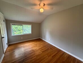 4073 Arrowhead Rd in Memphis, TN - Building Photo - Building Photo