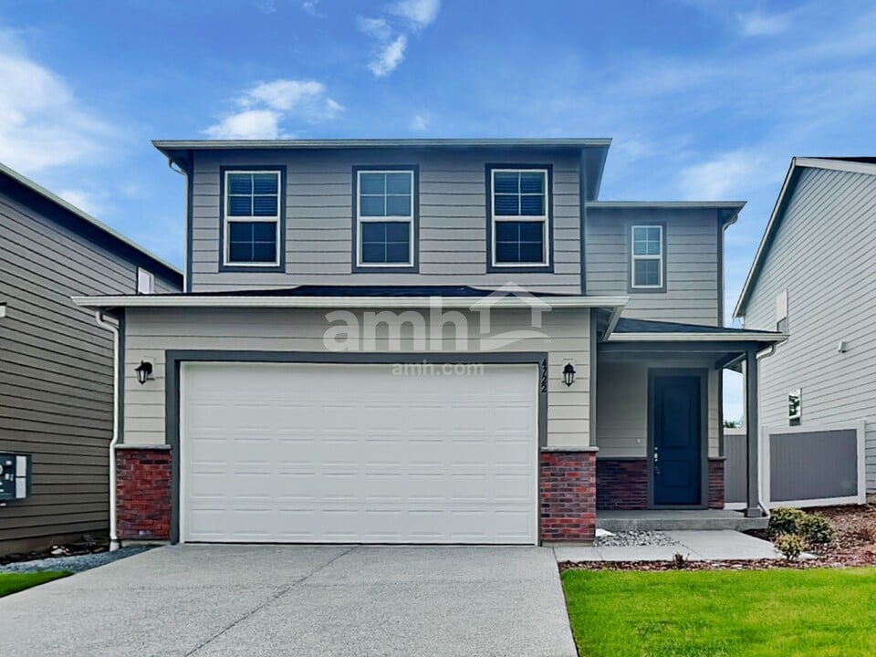 4722 86th Ave NE in Marysville, WA - Building Photo