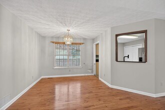 331 Thornbrooke Dr in Hiram, GA - Building Photo - Building Photo