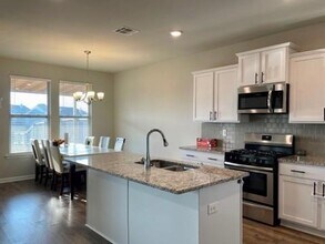 440 Lakeshore Village E in Slidell, LA - Building Photo - Building Photo