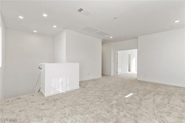 property at 200 Viento Rdg St