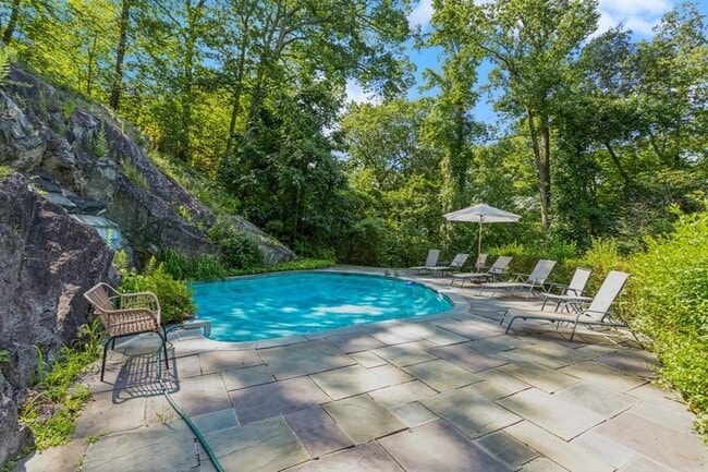 property at 28 Wrights Mill Rd