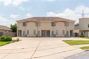 2307 Taxco Ct in Edinburg, TX - Building Photo