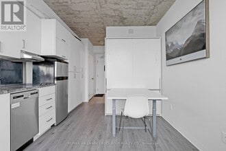 1900 Simcoe St N in Oshawa, ON - Building Photo - Building Photo