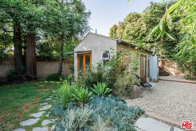 2401 32nd St in Santa Monica, CA - Building Photo - Building Photo