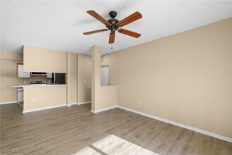 6360 Aragon Way in Ft. Myers, FL - Building Photo - Building Photo