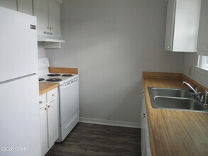 1222 Stephen Dr in Panama City, FL - Building Photo - Building Photo