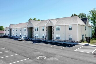 Fallon Crest in O'Fallon, MO - Foto de edificio - Building Photo