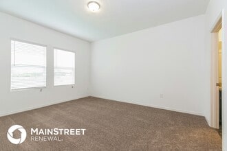 194 Hidden Lk Lp in Haines City, FL - Foto de edificio - Building Photo