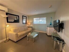 4564 El Mar Dr in Lauderdale-by-the-Sea, FL - Building Photo - Building Photo
