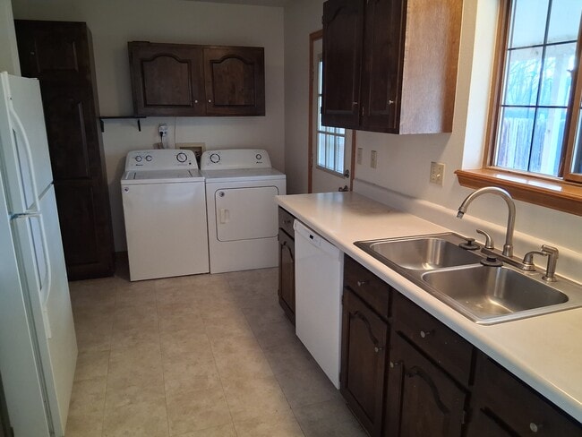 1210 Sherman Ave in Canon City, CO - Building Photo - Building Photo