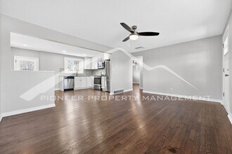 1435 S Benton St in Lakewood, CO - Building Photo - Building Photo