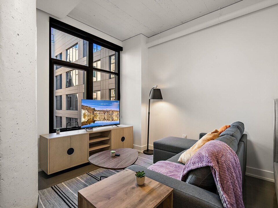 608 N 3rd St in Minneapolis, MN - Building Photo