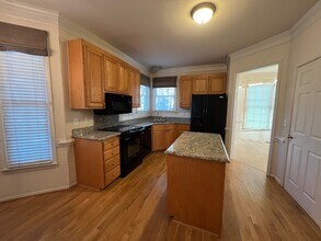 1304 Groveland Trl in Greensboro, NC - Building Photo - Building Photo