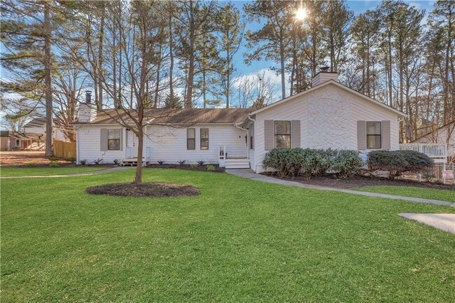1000 Mathews Ct