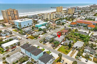 208 12th Ave N, Unit 1 in Jacksonville Beach, FL - Building Photo - Building Photo