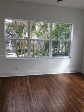 1618 Michigan Ave in Miami Beach, FL - Building Photo - Building Photo