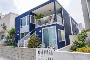 Driftwood Apartments in Marina Del Rey, CA - Building Photo