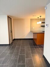 2050 W Cullerton St, Unit Garden in Chicago, IL - Building Photo - Building Photo