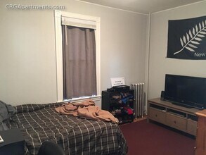 38 Cherry St, Unit 1 in Somerville, MA - Building Photo - Building Photo