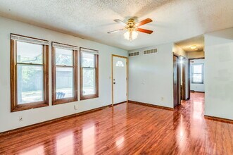 3216 S Walnut St in Wichita, KS - Building Photo - Building Photo