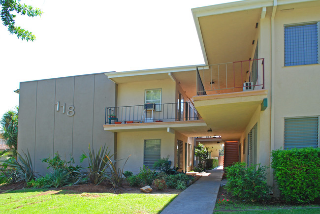 118 Union Avenue in Fullerton, CA - Foto de edificio - Building Photo