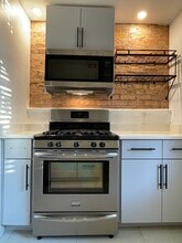 7114 S Drexel Ave, Unit 2 in Chicago, IL - Building Photo - Building Photo