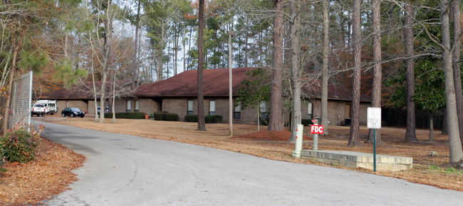 975 Wateree Blvd in Camden, SC - Building Photo - Building Photo