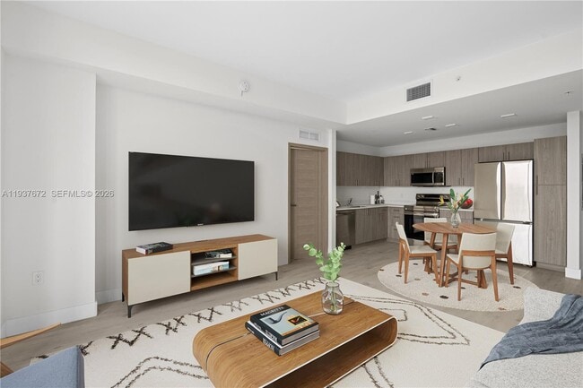 1601 SW 32nd Ave in Miami, FL - Building Photo - Building Photo